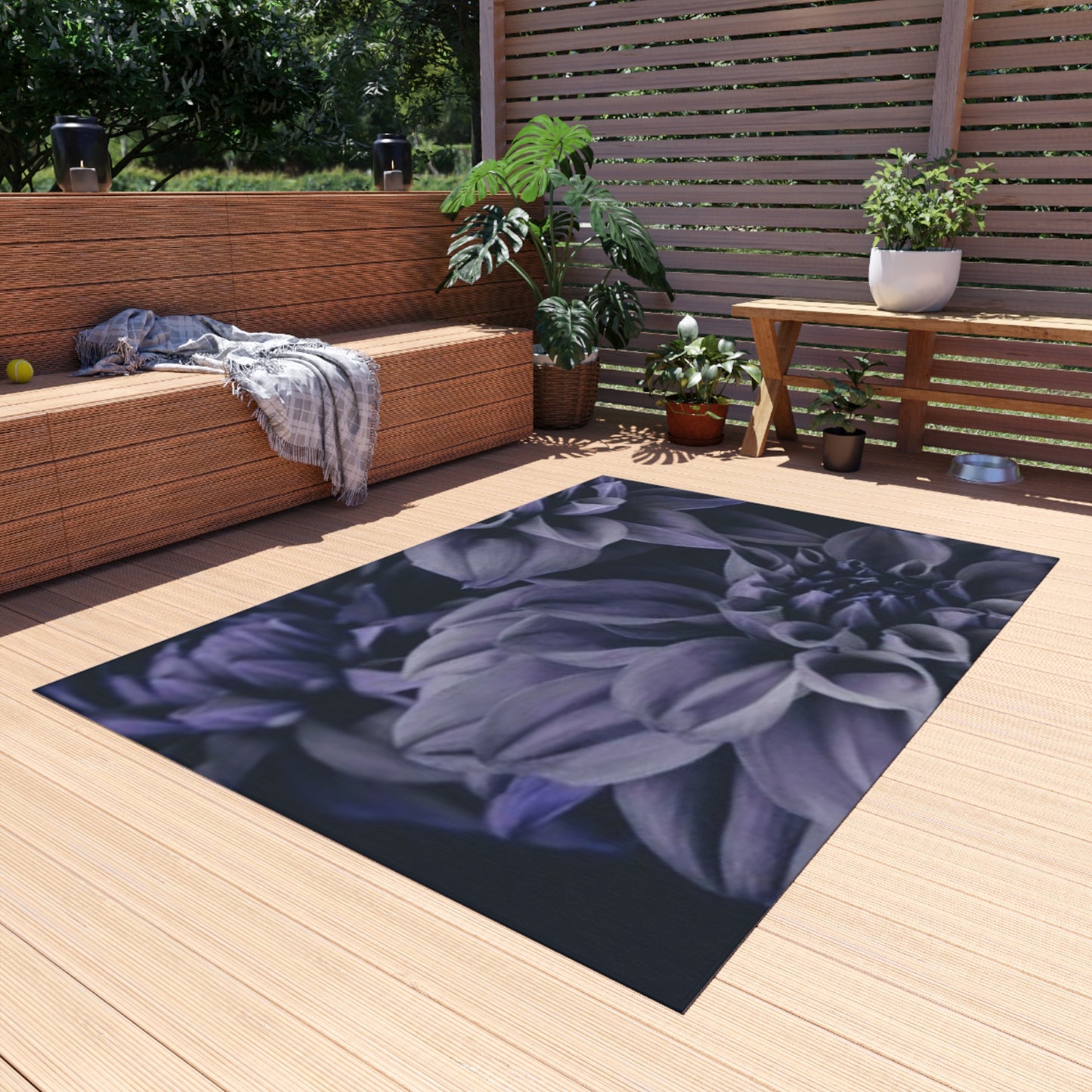 Blue Dahlia Outdoor Rug