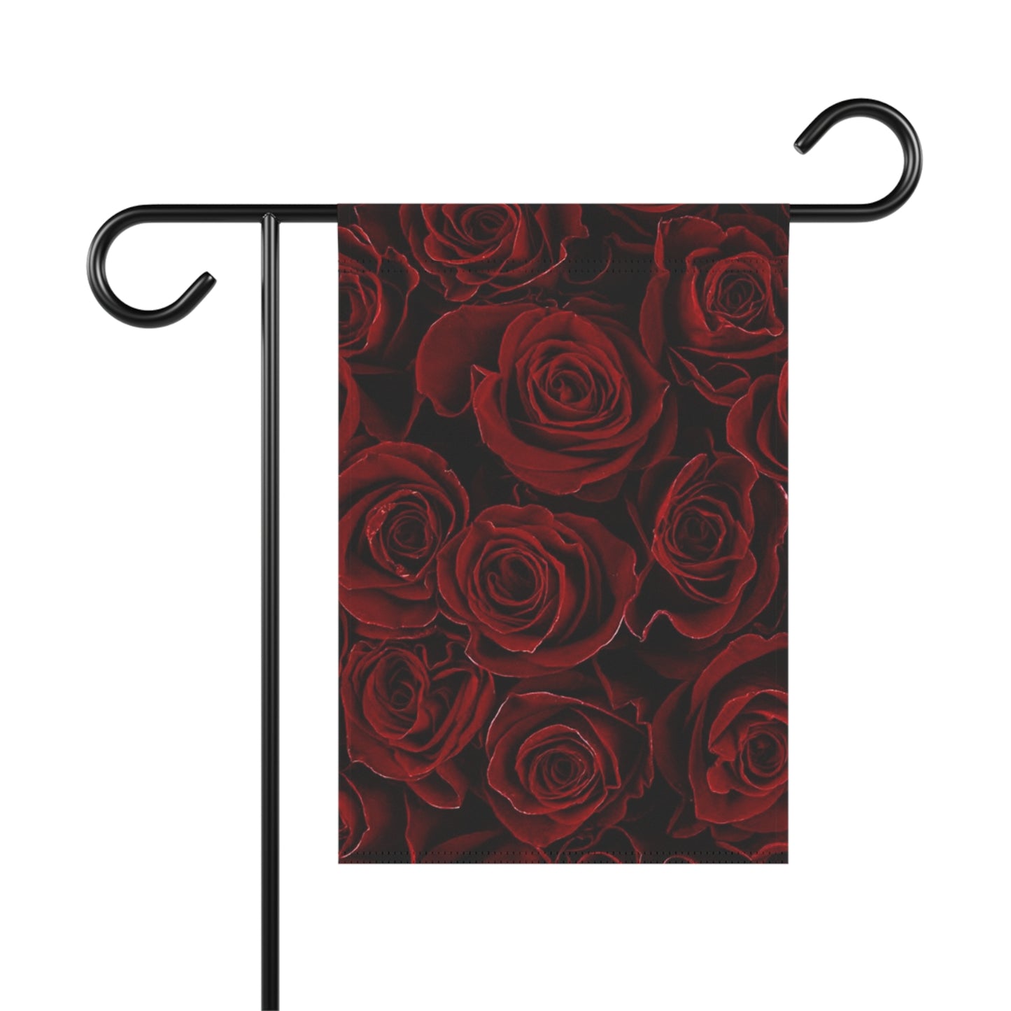 Red Roses Floral Garden and House Banner – Classic Outdoor Decor