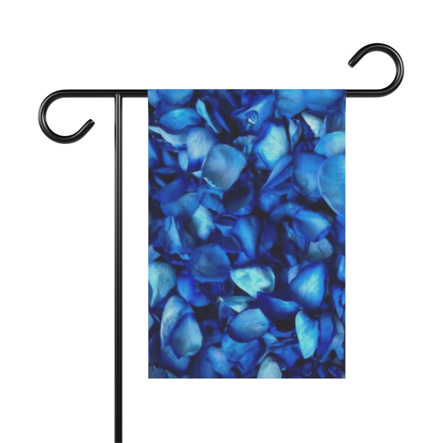 Blue Petals Floral Garden and House Banner – Peaceful Outdoor Decor