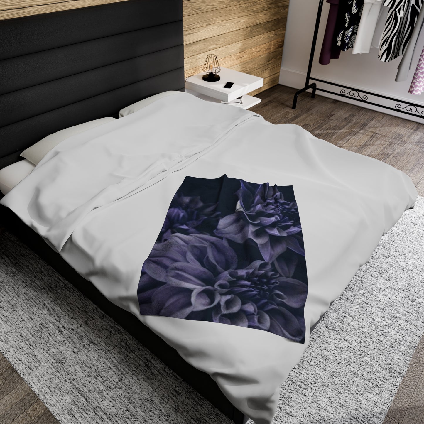 Blue Dahlia Blanket