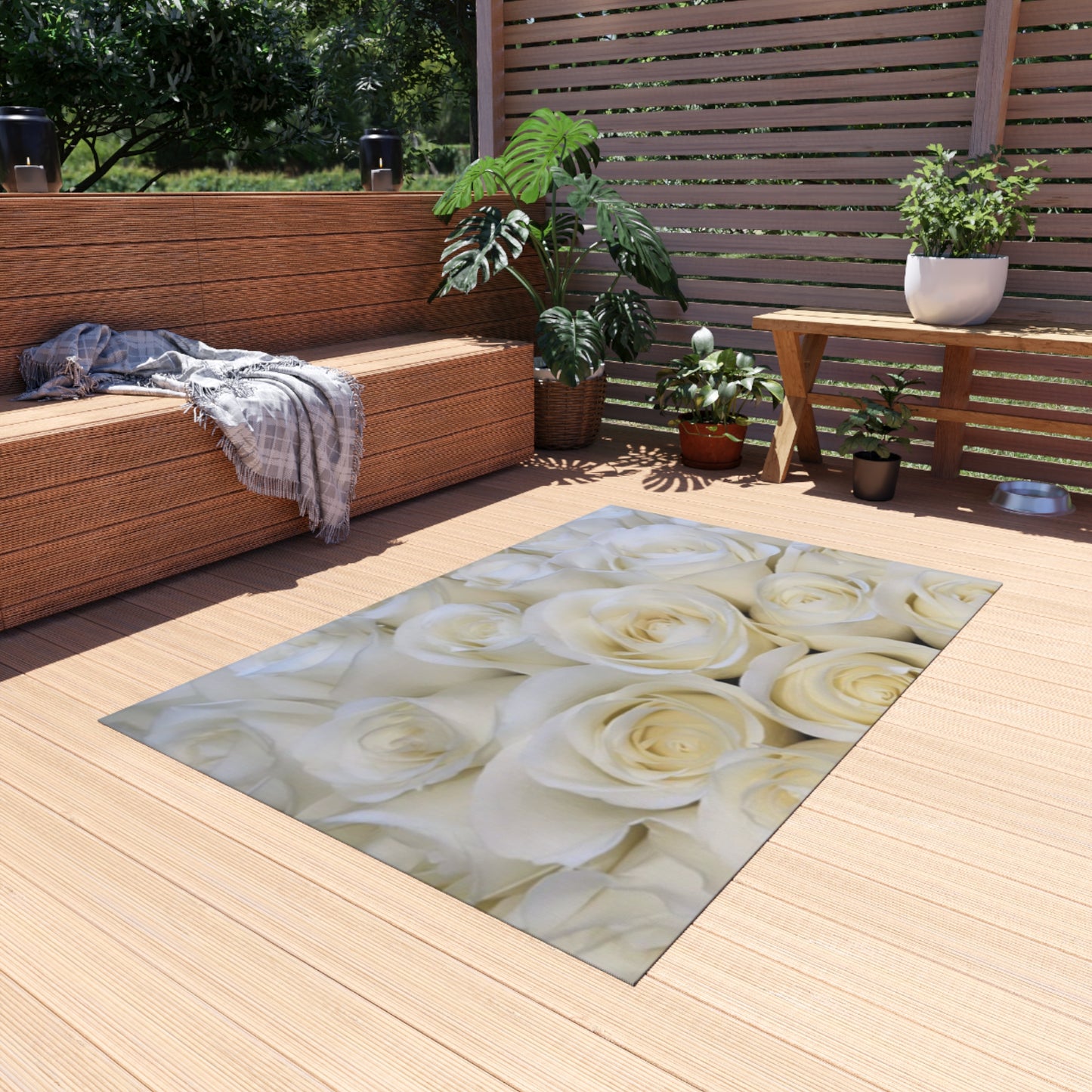 White Roses Outdoor Rug