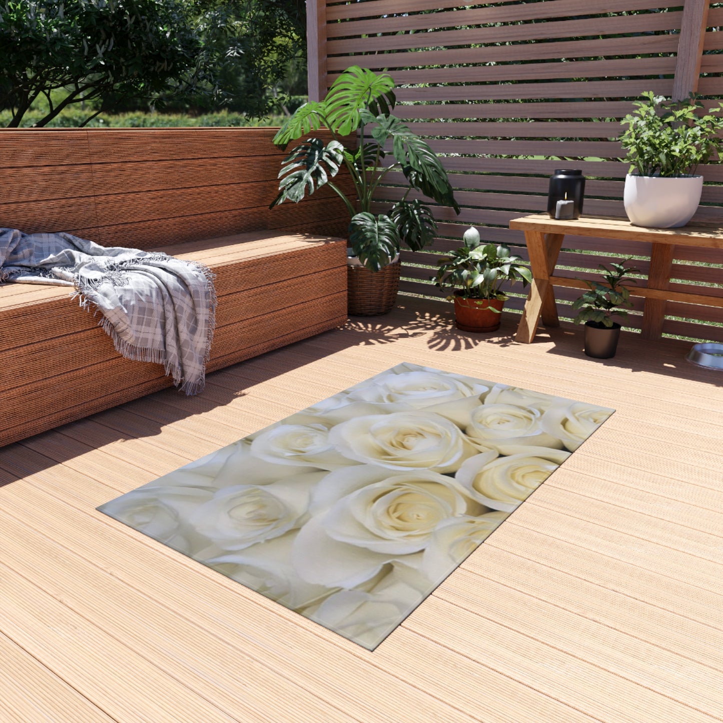 White Roses Outdoor Rug
