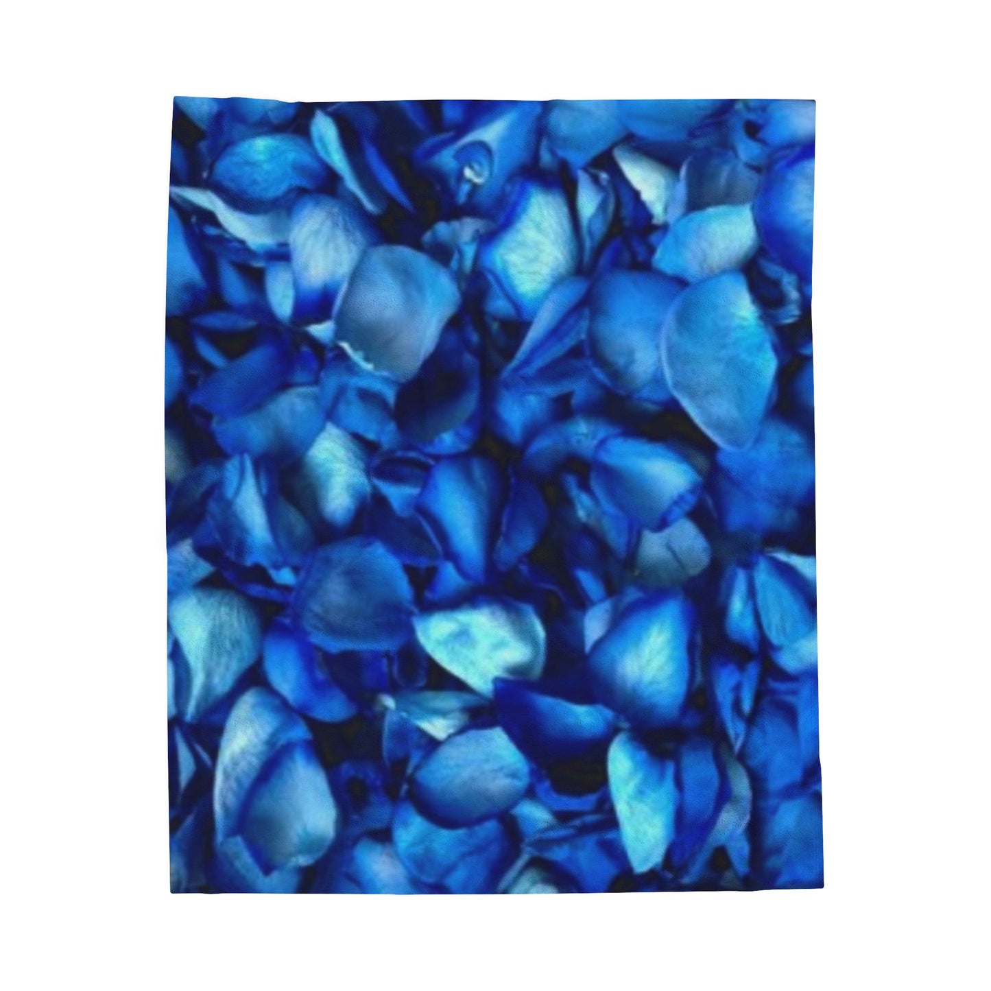 Soft Floral Blanket – Blue Petals for a Cool & Cozy Look