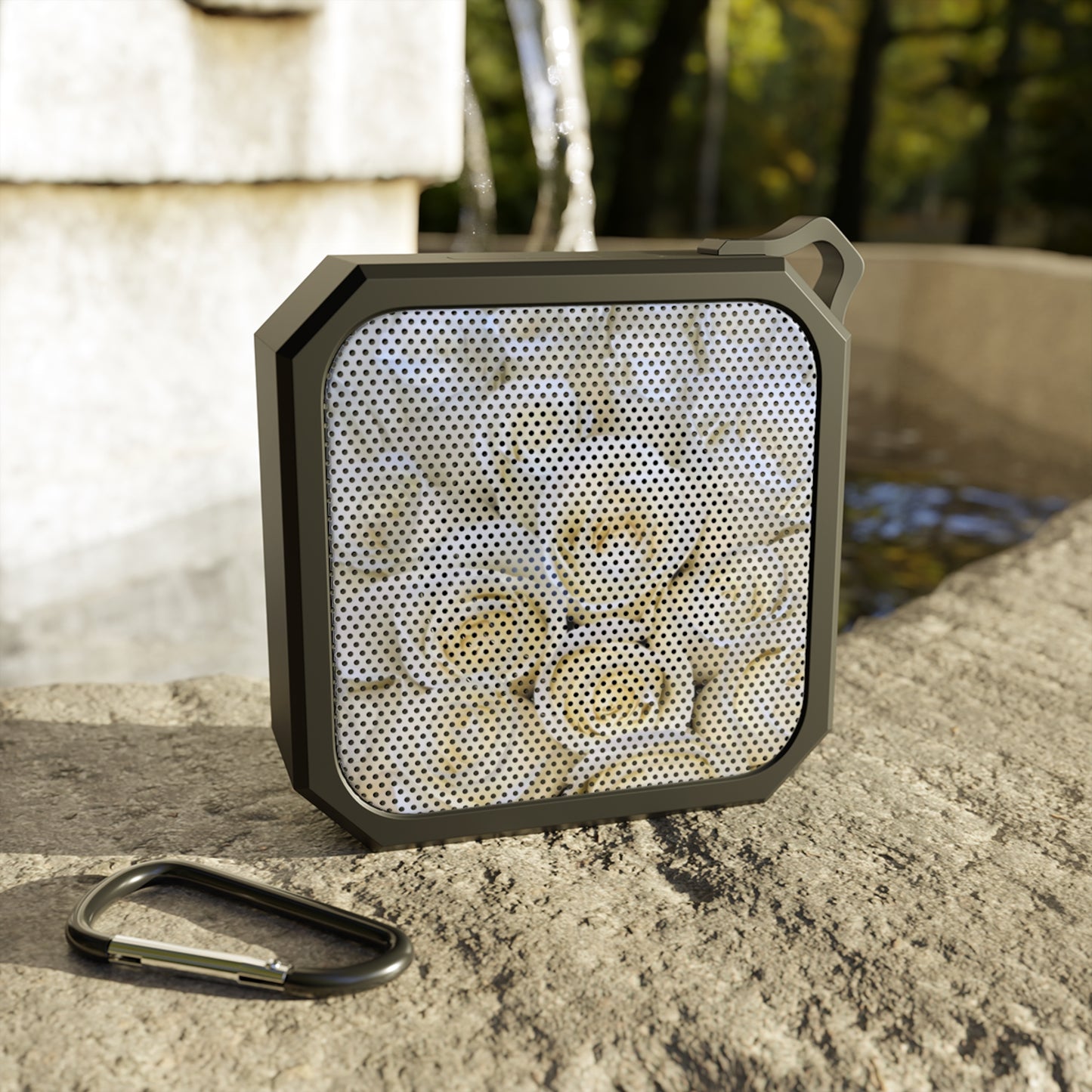 Outdoor Bluetooth Speaker – White Roses Design, Floral & Waterproof