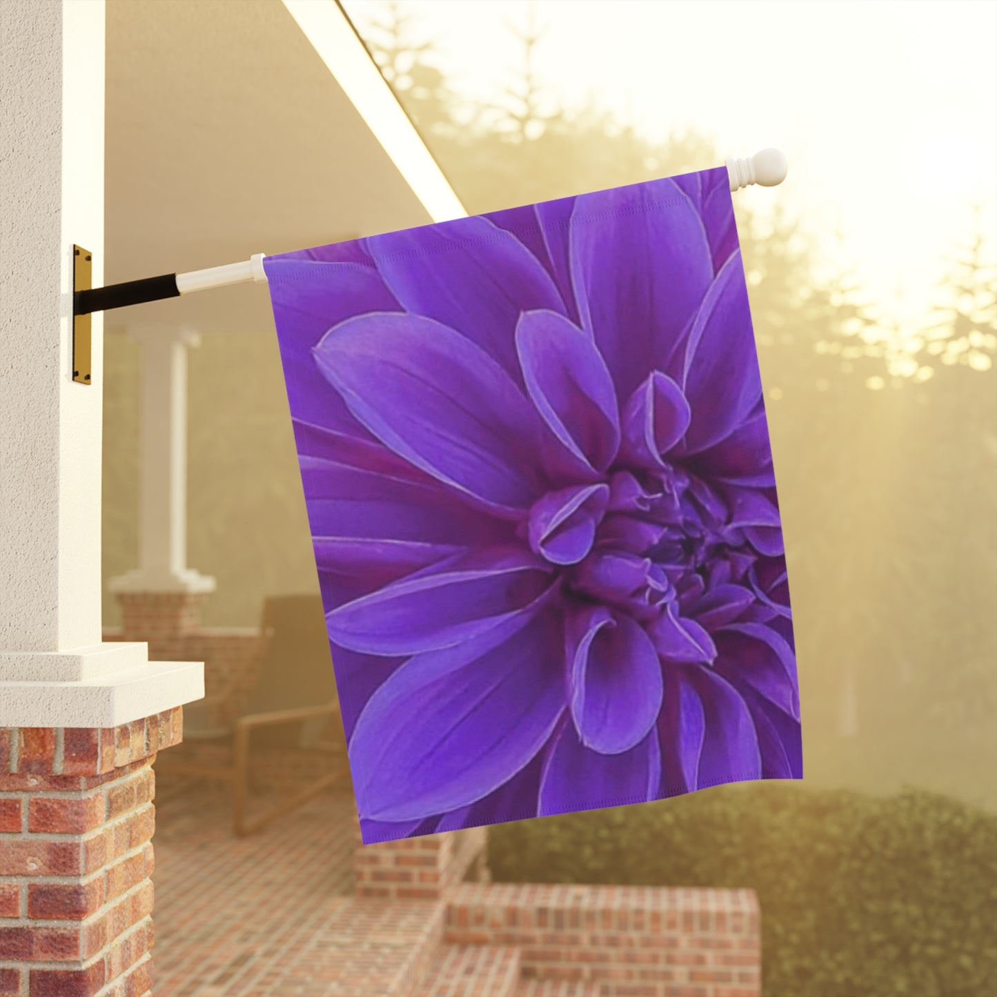 Purple Dahlia Floral Garden and House Banner – Stylish Outdoor Flag