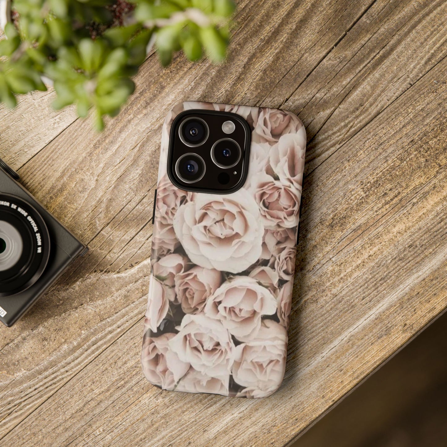 Light Pink Roses Tough Phone Case