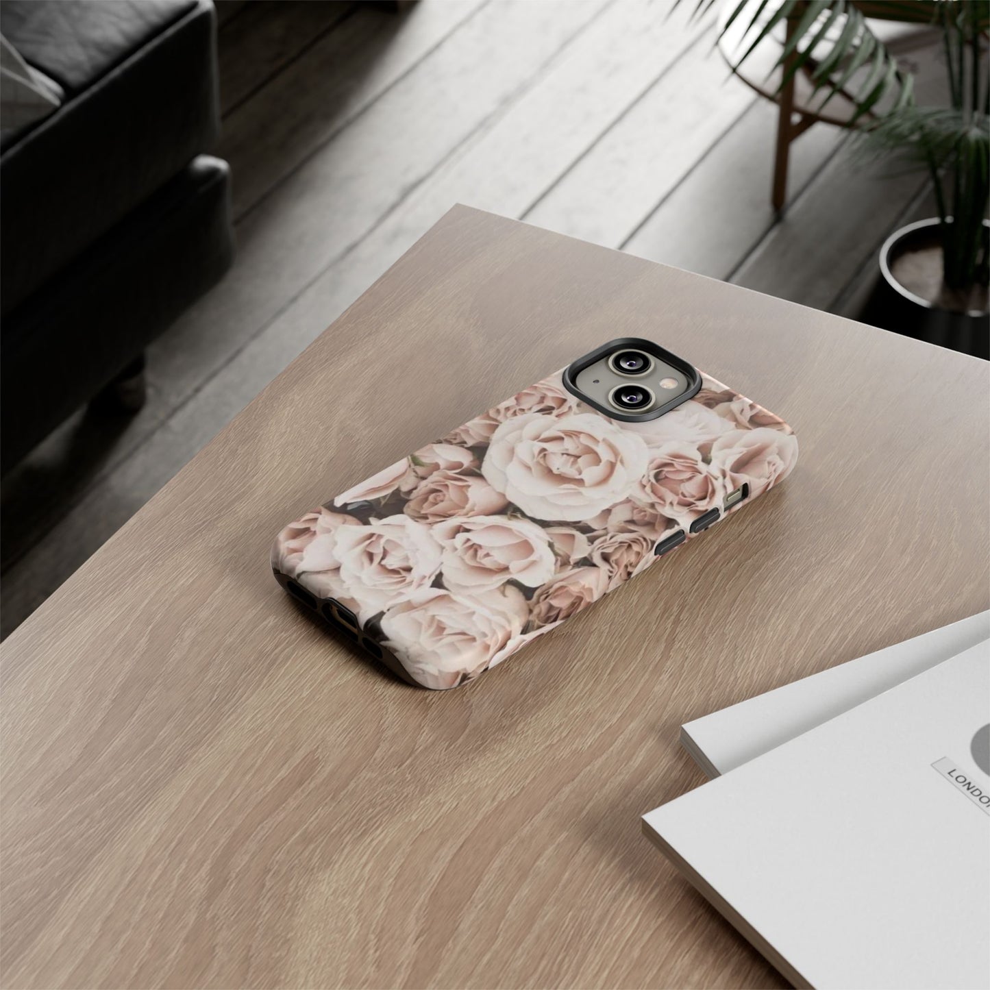 Light Pink Roses Tough Phone Case