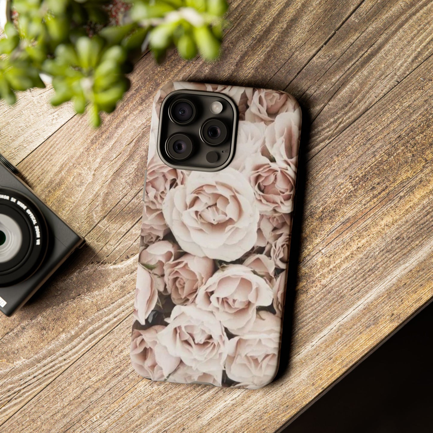 Light Pink Roses Tough Phone Case
