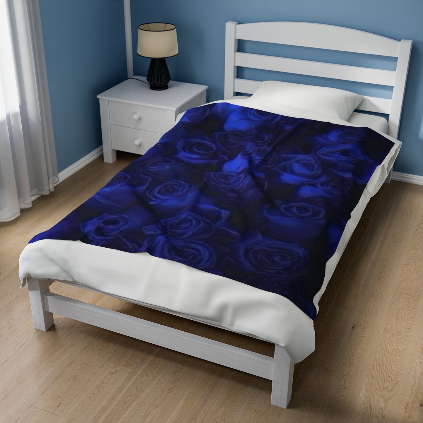 Dark Blue Roses Blanket