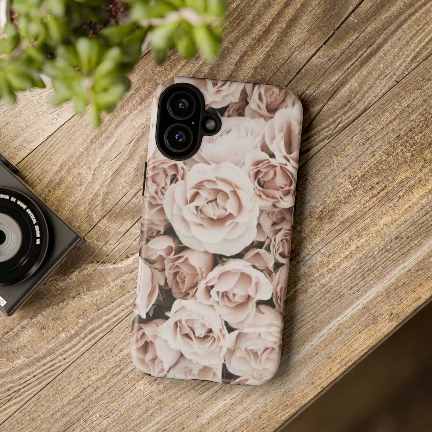 Light Pink Roses Tough Phone Case
