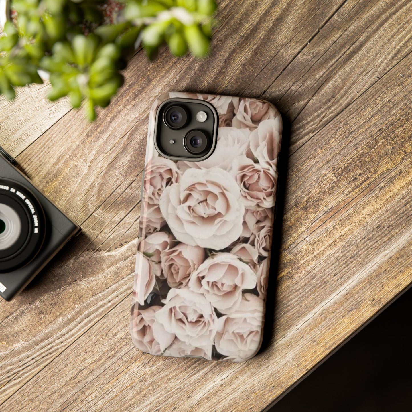 Light Pink Roses Tough Phone Case