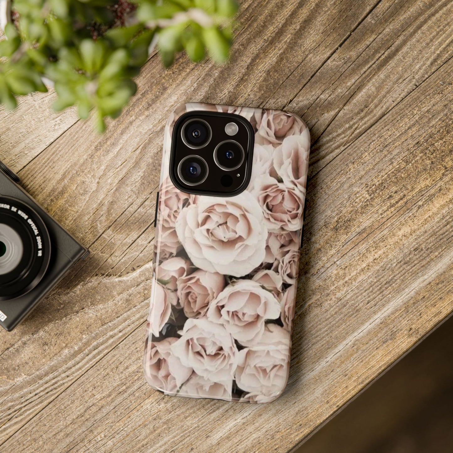Light Pink Roses Tough Phone Case