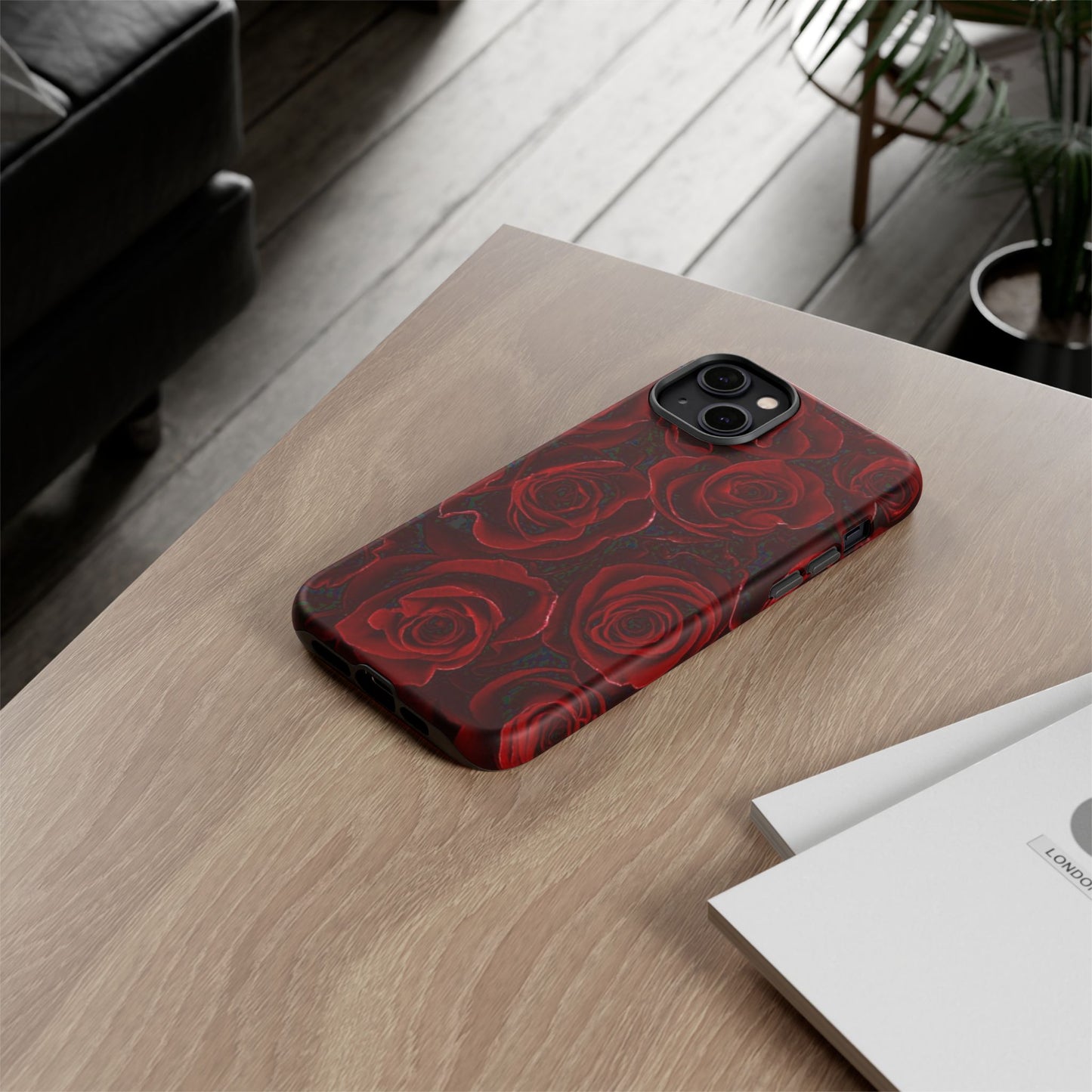 Red Roses Tough Phone Case