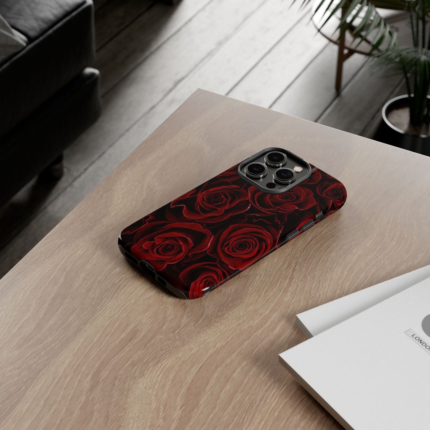 Red Roses Tough Phone Case