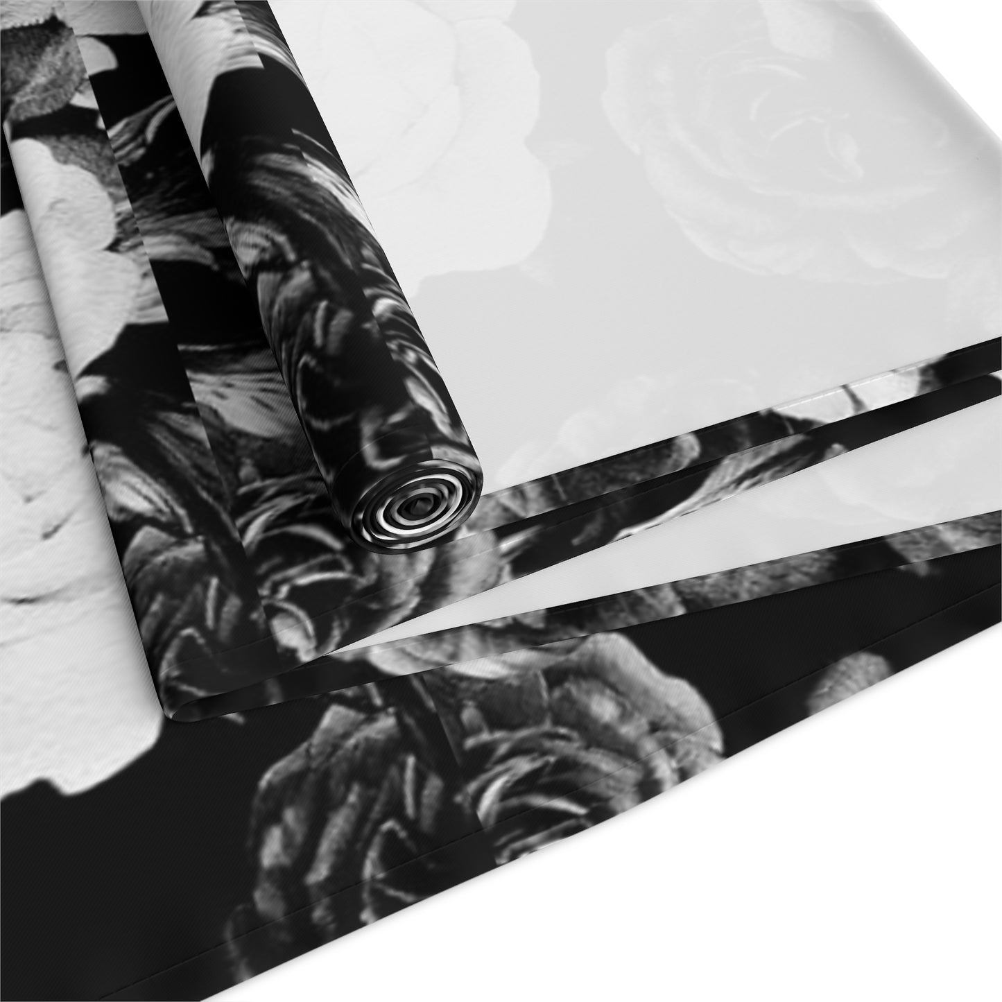 Black and White Floral Design Table Runner (Cotton, Poly)