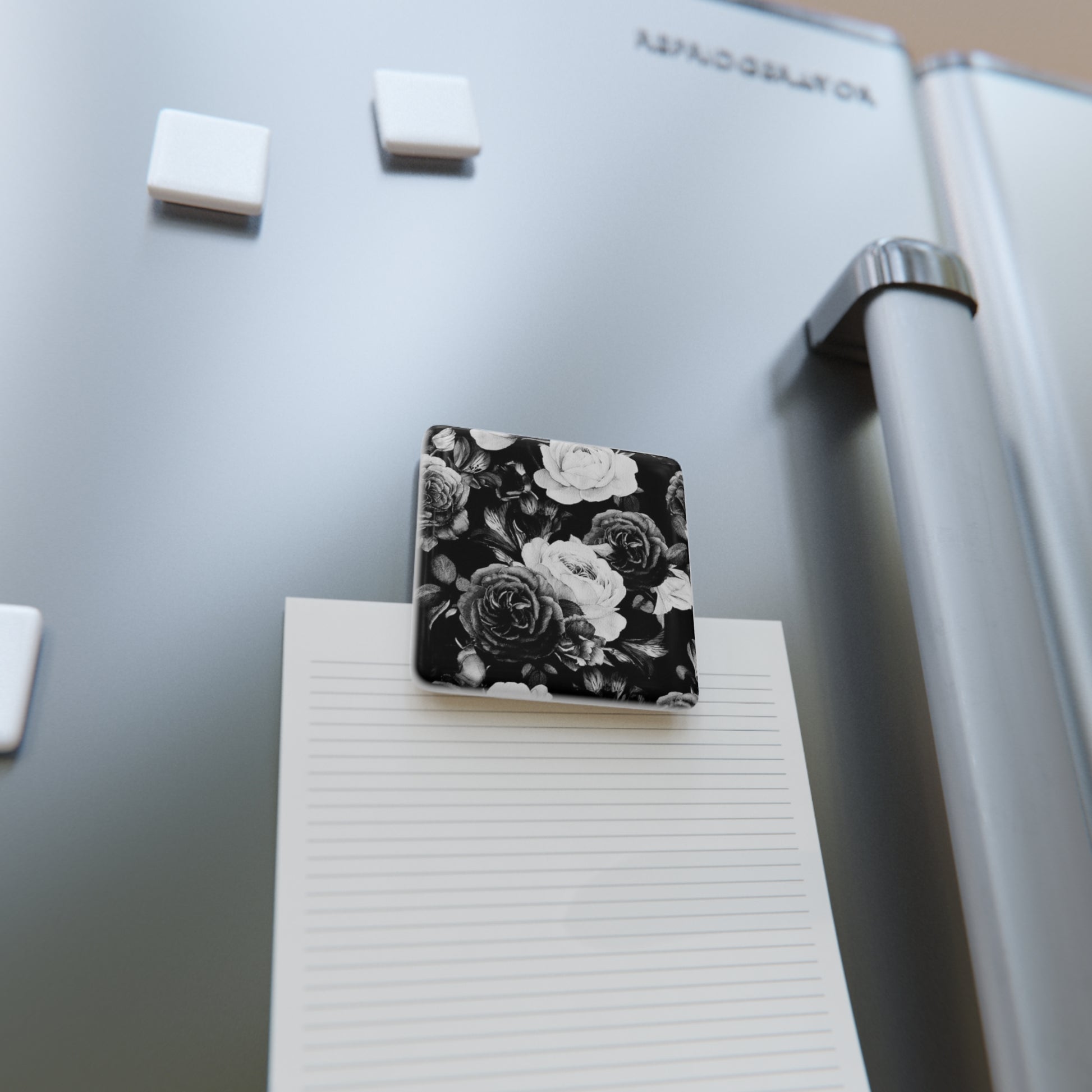 Black & White Floral Square Magnet – Floral Square Magnets