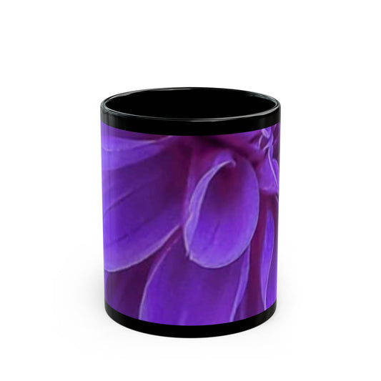 Purple Dahlia Floral Design Mug – Stylish Mug for Floral Lovers