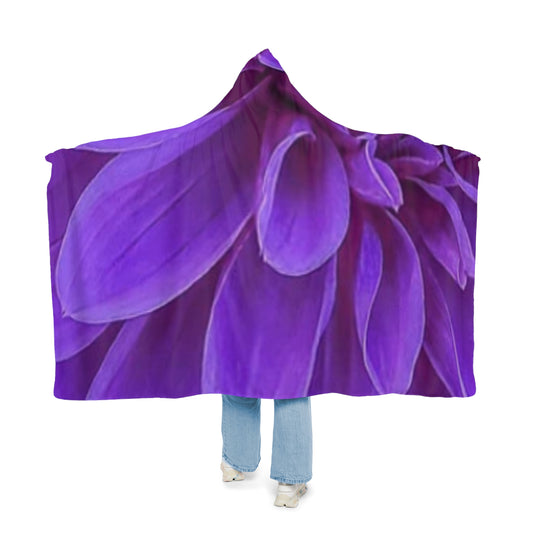 Purple Dahlia Floral Hooded Blanket – Elegant & Warm Comfort