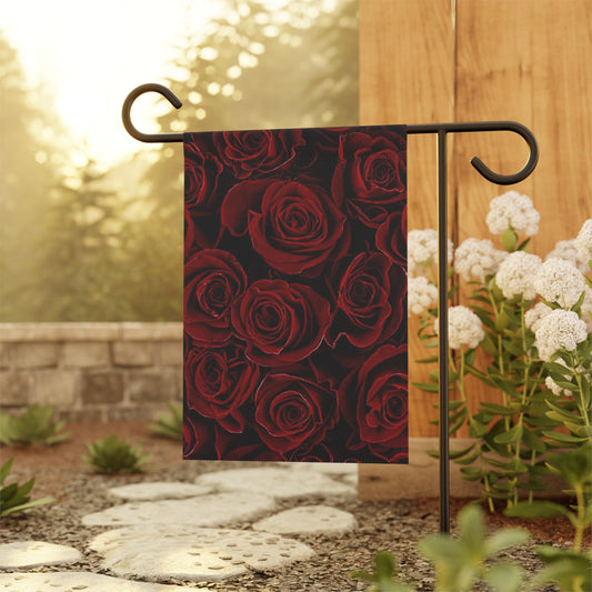 Red Roses Floral Garden and House Banner – Classic Outdoor Decor