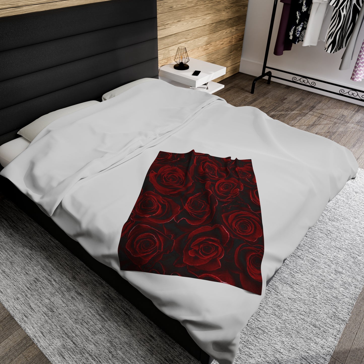 Soft Floral Blanket – Red Roses Pattern for Elegant Comfort
